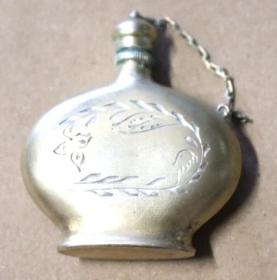 GARRAFA DE PERFUME ANTIGA UNIÃO SOVIÉTICA RÚSSIA VERMEIL PRATA DOURADA 875 - Imagem 1 de 4