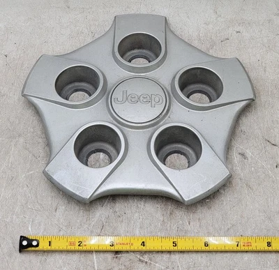 2016 Jeep Patriot Center Wheel Cap For 16in Wheel OEM - Image 1 of 4