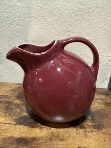 Vtg Hall Ball Pitcher Ice Lip Maroon Burgundy 633 Tilted Timeless Modern Design - Picture 1 of 6