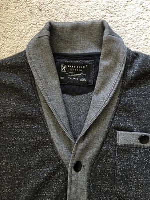 Cárdigan Marc Ecko Corte y Costura Suéter Chaqueta Botones Bolsillos Delanteros Para Hombre Talla XL Foto 1 de 4