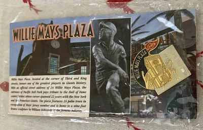 Prendedor Pacific Bell Park 2000 San Francisco Giants Rewards Club “Willie Mays Plaza” Foto 1 de 3