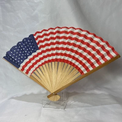 Винтажный бумажный складной вентилятор флаг США FANA подписи York Pa бамбуковые палочки / предохранители - Изображение 1 из 4