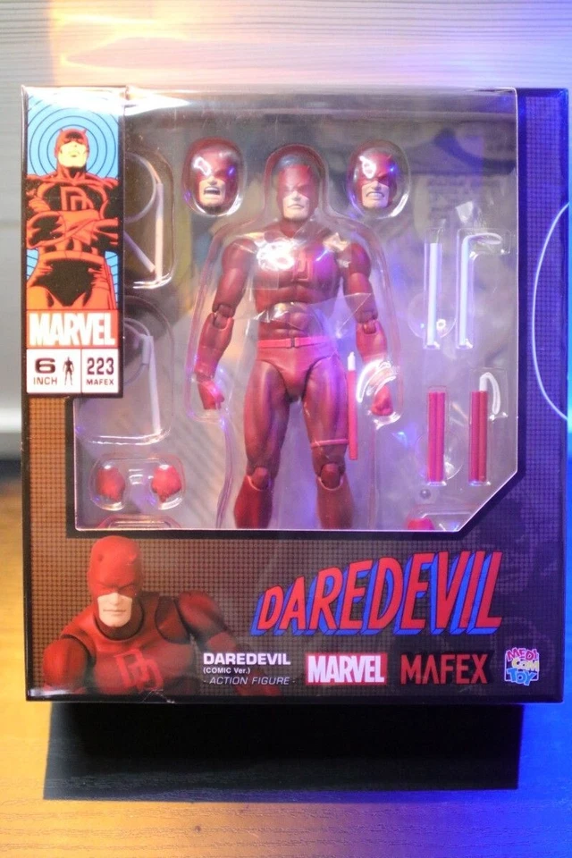 MEDICOM TOY MAFEX Wolverine No.096 & Daredevil No.223 Comic Ver. Action Figure
