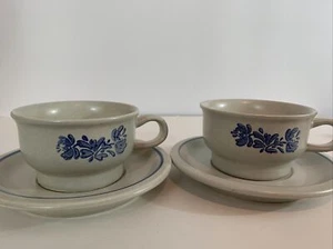Pfaltzgraff Yorktowne 7-1 tazzine da caffè con manico set da 2 con piattino - Foto 1 di 10