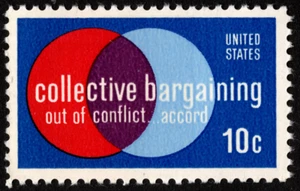 US Stamp Scott # 1558 Mint NH 10 Cents Collective Bargaining Commemorative Issue - Picture 1 of 1