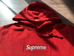 Supreme Box Logo  Hoodie  Sweatshirt FW23 Size M - Picture 1 of 3