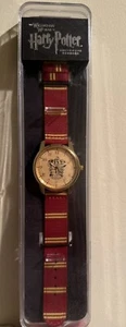 Universal Studios Harry Potter Wrist Watch Gryffindor Crest - New In Box! - Picture 1 of 4