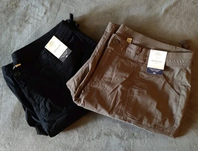 Lot Of 2 St John's Bay Shorts Womens 18W Black Bermuda Short Mid Rise Stretch  - Image 1 of 4