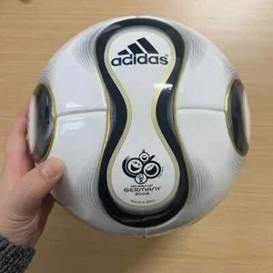 adidas Teamgeist OG Soccer Ball 2006 Germany World Cup Remake Official Match - Picture 1 of 10