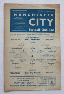 MANCHESTER CITY RESERVES v STOKE CITY RESERVES 1962/63 1/9/1962 (Ref 3494) - Picture 1 of 3