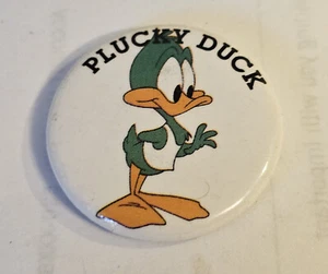1990s Tiny Toon Adventures Plucky Duck Cartoon Pinback Button #1623 - Bild 1 von 1