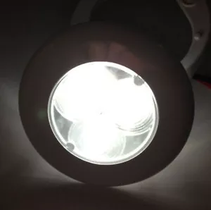 MARINE RV BOAT TRAILER BUS LED COOL WHITE ROUND CEILING COURTESY LIGHT OEM IP67 - Imagen 1 de 4