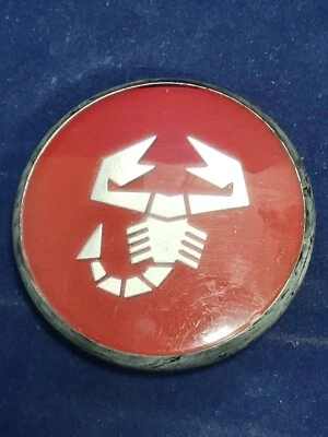 Tapacubos centrales de aleación vintage Fiat Abarth Foto 1 de 4