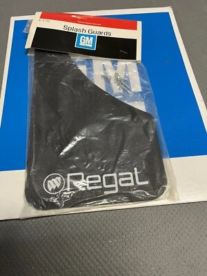 Buick Regal Splashguard Mudflaps Vintage GM OEM Splash Guard Emblem NOS — 第 1/2 张图片