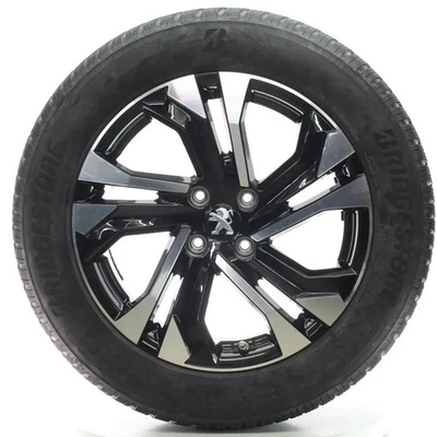 Peugeot 2008 II U Winterräder Salamanca Bridgestone 215/60R17 DOT21 9828186080 - Bild 1 von 4