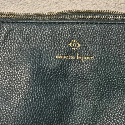 Bandolera Nanette Lepore Massena Triple Sección Tamaño Mediano Foto 1 de 4