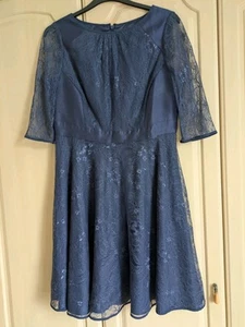 STUNNING COAST NAVY BLUE LACE FIT & FLARE DRESS SIZE 16 - Picture 1 of 5