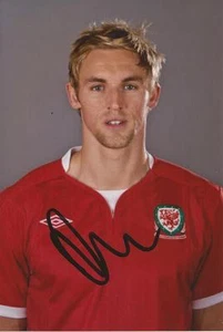 WALES & PETERBOROUGH: JACK COLLISON SIGNED 6x4 PORTRAIT PHOTO+COA **EURO 2016** - Picture 1 of 1