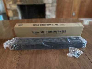 STRONG HORIZONTAL WIRE MANAGEMENT CABLE MANAGMENT SYSTEM SR-IT-WIREMGT-HORZ NEW - Afbeelding 1 van 2