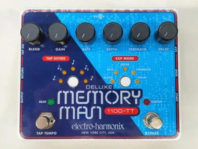 ELECTRO-HARMONIX: DELUXE MEMORY MAN 1100-TT  | Delay Pedal in Good Condition - Image 1 of 4