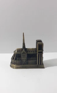 Notre Dame De París Catedral Iglesia Recuerdo Estatuilla Modelo Decoración Monumento - Imagen 1 de 7