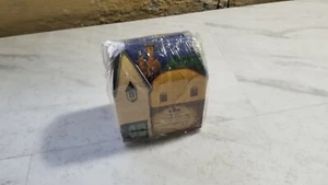 Dept. 56 Charles Dickens The Grapes Inn 1996 edición de coleccionista adorno - Imagen 1 de 6