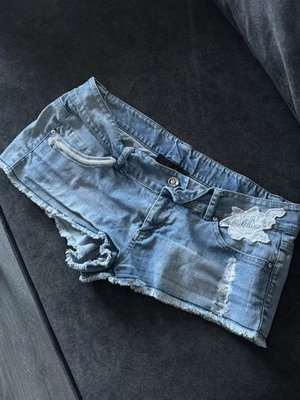 Pantalones cortos de mezclilla para mujer Dolce&Gabbana azules talla M flores Foto 1 de 4