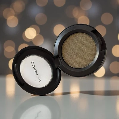MAC Eye Shadow Powder Single, MINK & SABLE (starflash) .05oz / 1.5g Full Size - Image 1 of 4