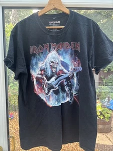 Iron Maiden Official 2015 Large T Shirt Black Men’s  Fender - Picture 1 of 12