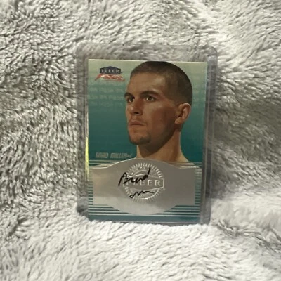 Brad Miller 1999-00 Fleer Focus tinta fresca #18 en tarjeta firmada automáticamente Hornets Kings Foto 1 de 4