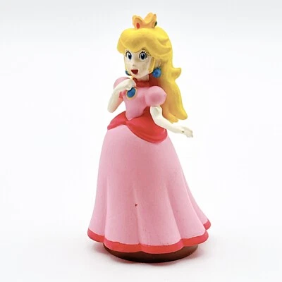 Choco Egg New Super Mario Bros. Wii Mini Figure "Princess Peach" Furuta Japan - image 1 of 4