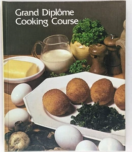 Grand Diplome Cooking Course, Vol. 10 (1972) Vintage Cookbook, Shellfish, Buffet - Imagen 1 de 20