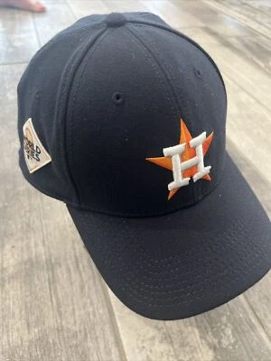 HOUSTON ASTROS WORLD SERIES CHAMPIONS HAT CAP 2017 NEW ERA FITTED-Size L/XL - Image 1 of 4
