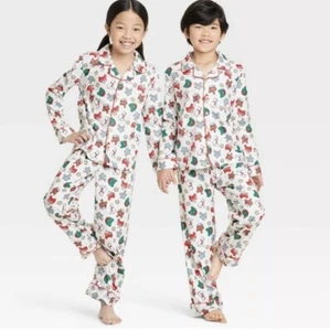 Wondershop Holiday Treats Kids 2 Piece Family Matching Pajama Set XL New - Picture 1 of 2