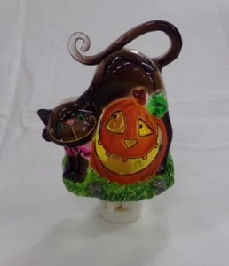 Halloween Black Chesire Cat & Pumpkin NIGHTLIGHT Plug In - Picture 1 of 6