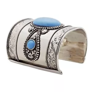Puño de latón adornado pulsera de metal dorado joyería étnica boho cabujón de resina azul - Imagen 1 de 1