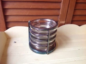 VINTAGE F. B. ROGERS 4 GLASS COATERS & RACK, SILVER RIMS 1950s ROCKET FIN STYLE - Picture 1 of 5