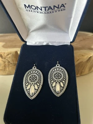 Montana Silversmiths Large Teardrop Dangle Impressions Earrings - ER3102 - Image 1 of 4