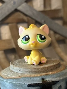 Littlest Pet Shop - Hasbro #94 Yellow Cat Kitten LPS - Picture 1 of 6