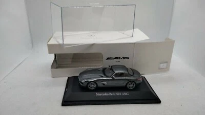 Schuco MERCEDES BENZ SLS AMG  SCALA 1:43 - Immagine 1 di 4