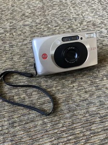 Leica Z2X Compact 35MM Film Zoom Camera w/ Battery UNTESTED FOR PARTS - Picture 1 of 10