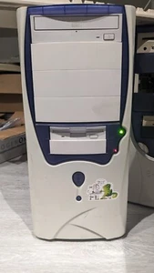Windows 98/XP era Tower PC w/ Celeron 500Mhz, Slot 1 & Socket 370 Jetway Mobo - Imagen 1 de 9