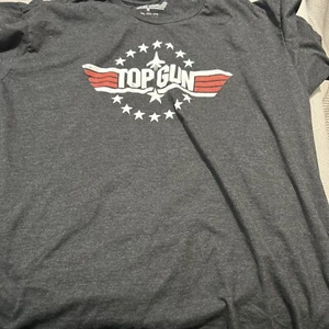 Vintage Style TOP GUN Movie T-Shirt Paramount Mens 2XL XXL Tom Cruise Navy Jets - Picture 1 of 6