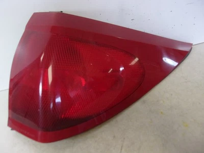 2002 2003 Buick Rendezvous Driver LH quarto painel lanterna traseira fabricante de equipamento original - Imagem 1 de 4