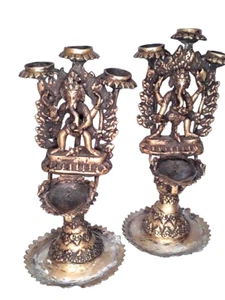 Himalayan lost wax cast bronze temple oil lamps with Ganesha - Picture 1 of 12