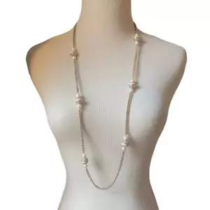 J. Crew Goldtone Kunstperle Kristall rosa Emaille lange Halskette Retro Glam Geschenk - Bild 1 von 7