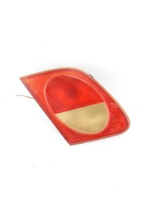 96 97 98 99 1999 Mercedes-Benz E320 interior izquierdo maletero lámpara 2108202964 Foto 1 de 4