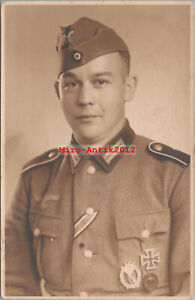 Foto, Portrait Soldat mit E.K.1 und E.K.2 und Infanterie Sturmabzeichen (N)50939
