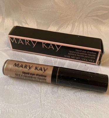 Light Beam Mary Kay Liquid Eye Shadow Light Beam 149208 Size .14 Oz New in Box  - Image 1 of 3