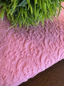 Tela Poliéster Texturizada Doble Tejido Rosa Chicle Años 70 De Colección 1.5 YDS 60"W MOD - Imagen 1 de 7